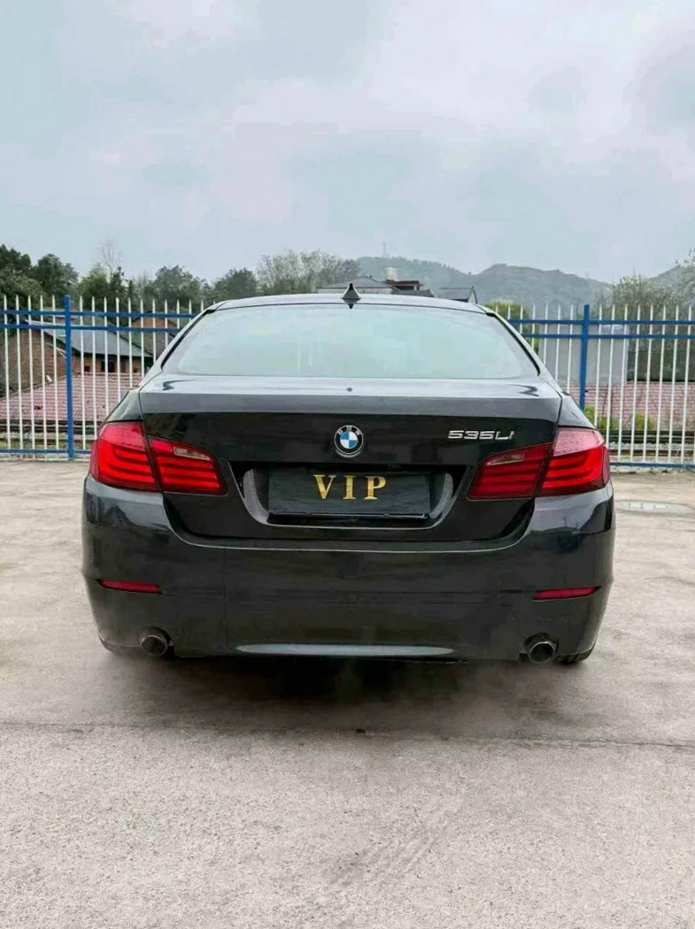 宝马5系 驾驶室