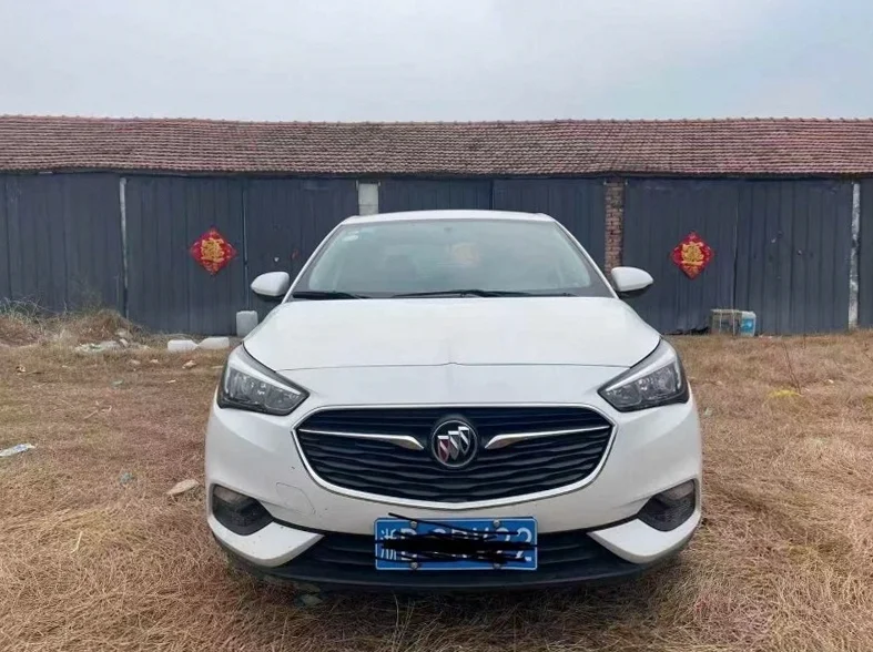 18年别克凯越自动档带天窗