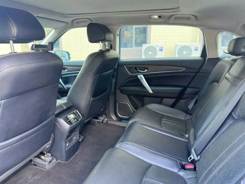 本田冠道 后面外观二