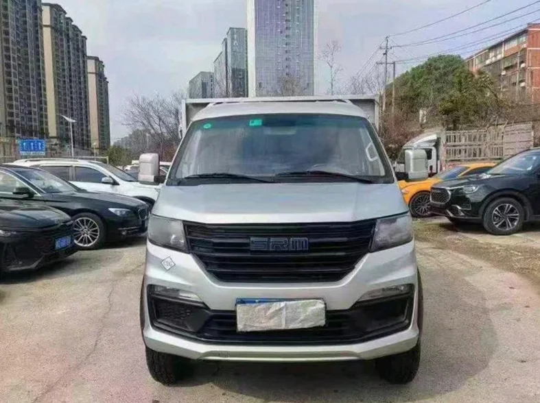 24年华晨鑫源仓栅运输车