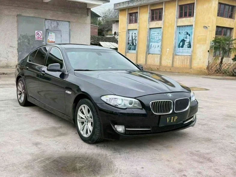 宝马5系 正面外观二