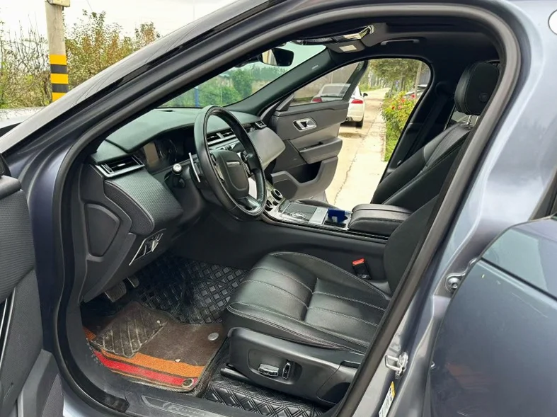 路虎揽胜星脉 后面外观三