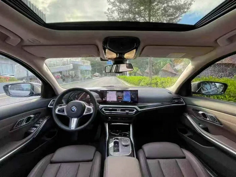 宝马3系 后面外观三