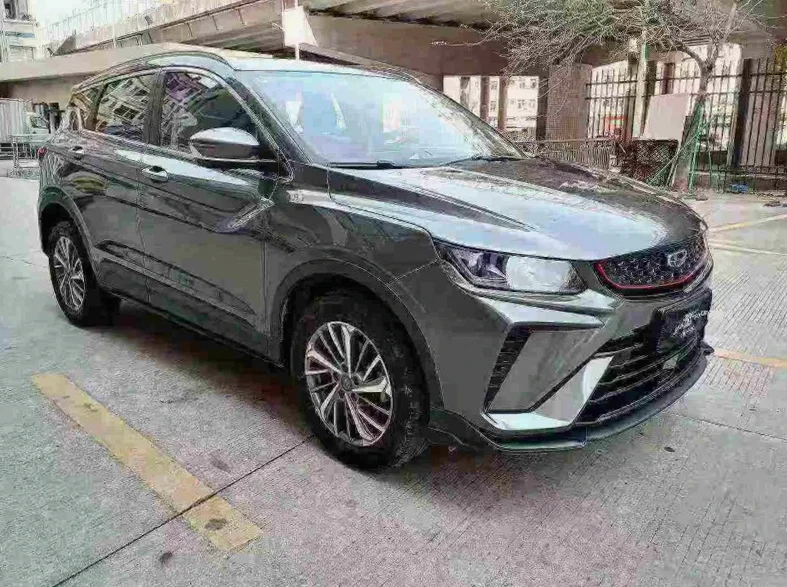 吉利缤越 正面外观三