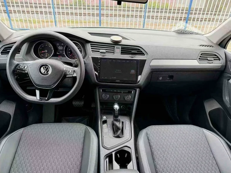 大众途观 内饰前排