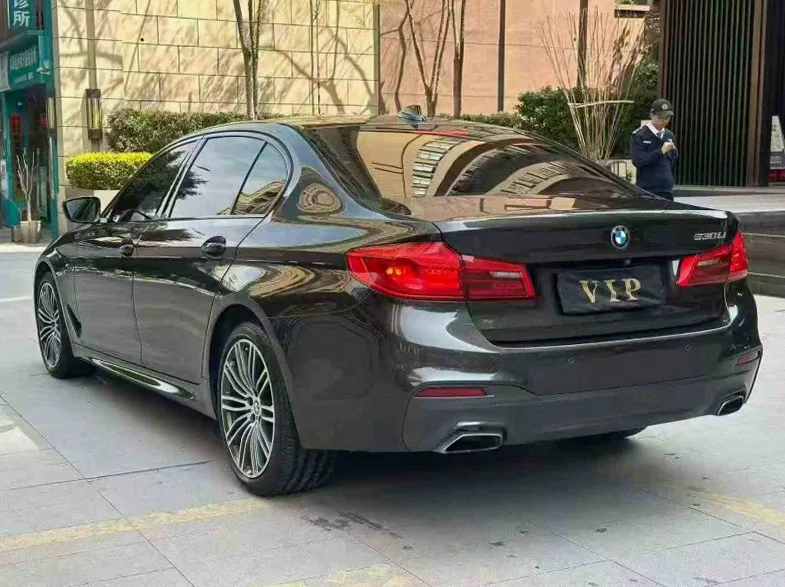 宝马5系 内饰前排