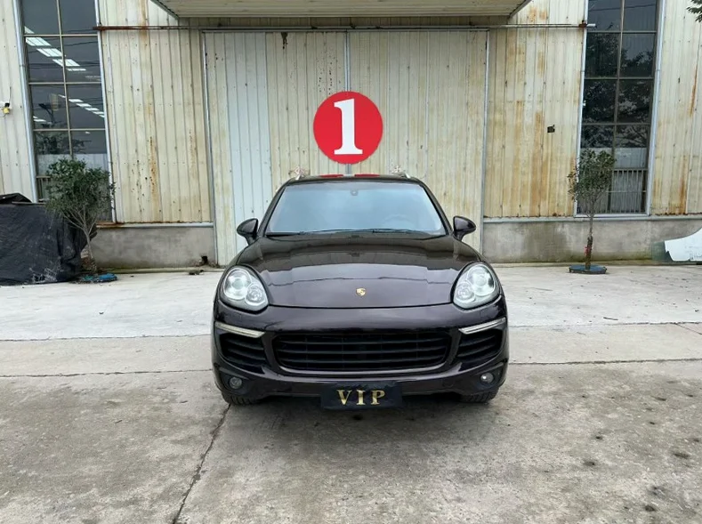 17年保时捷卡宴Platinum Edition 3.0T四驱顶配