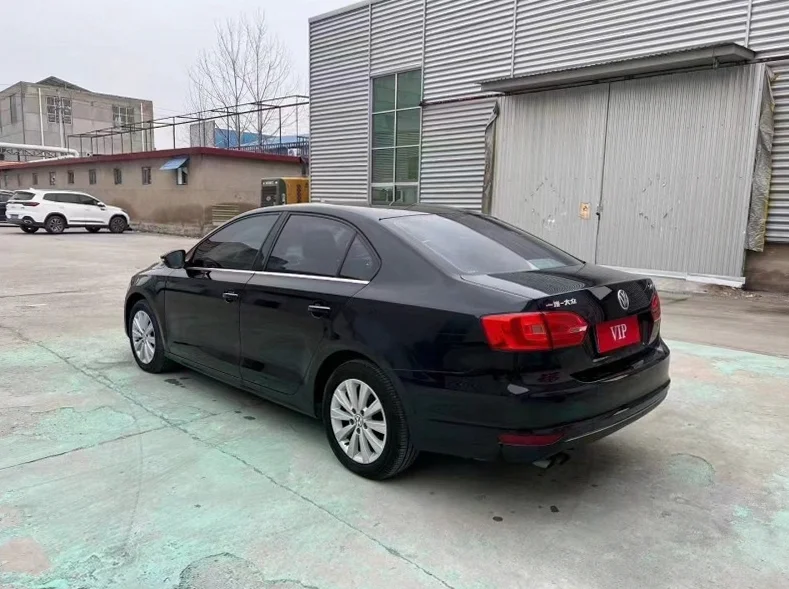 大众速腾 内饰后排