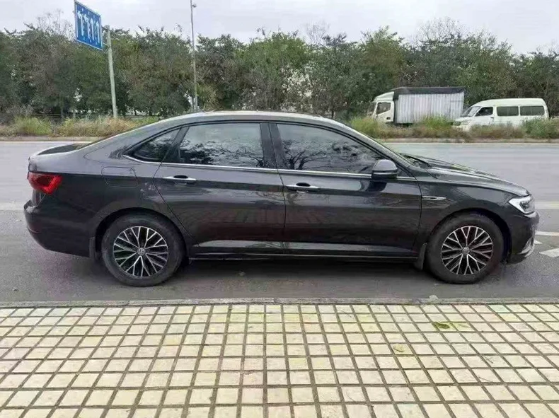 大众速腾 内饰后排