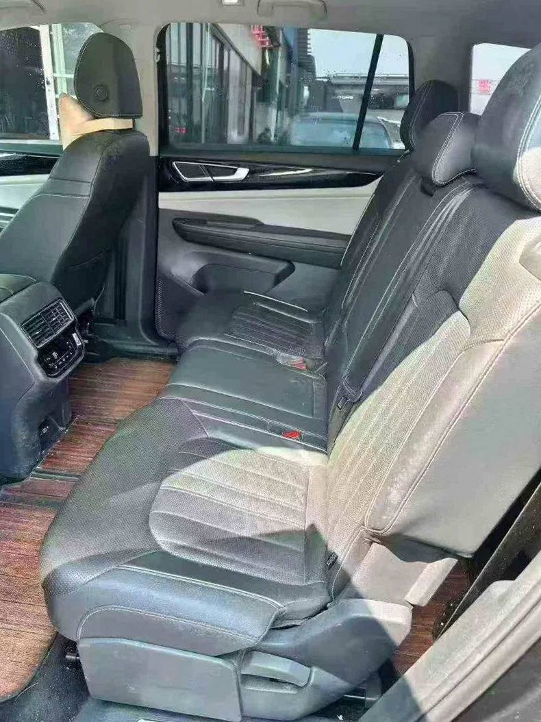 大众途昂 后面外观一