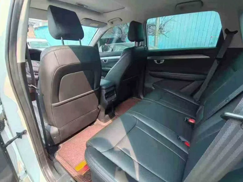 五菱汽车星辰 后面外观二