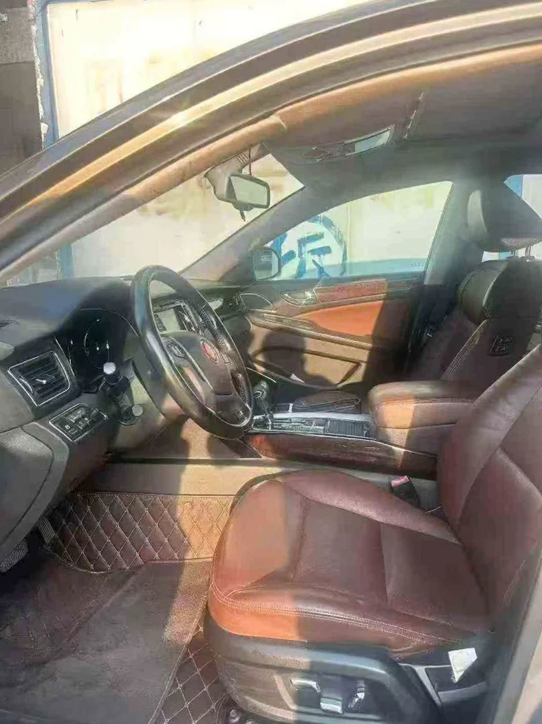 红旗H7 后面外观三